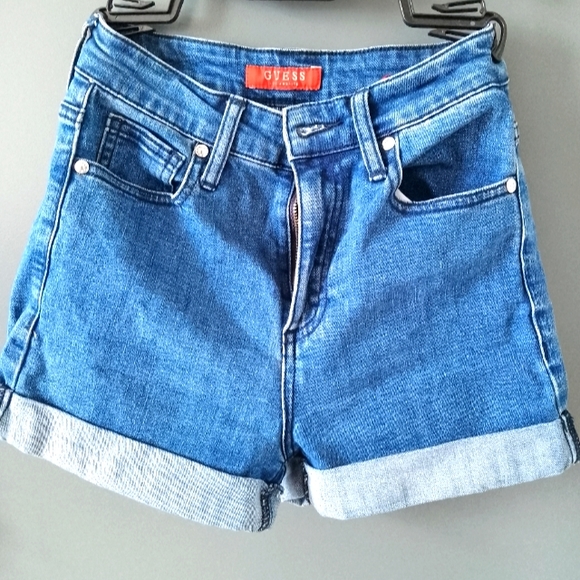 2 in 1 Shorts and top 🔥 - Picture 2 of 8